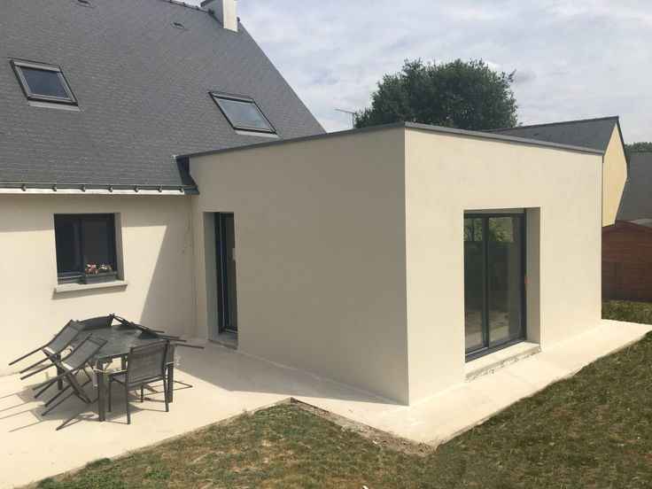 extension de maison horizontale complete avec fenêtre et crépi beige à saint rémy lès chevreuse