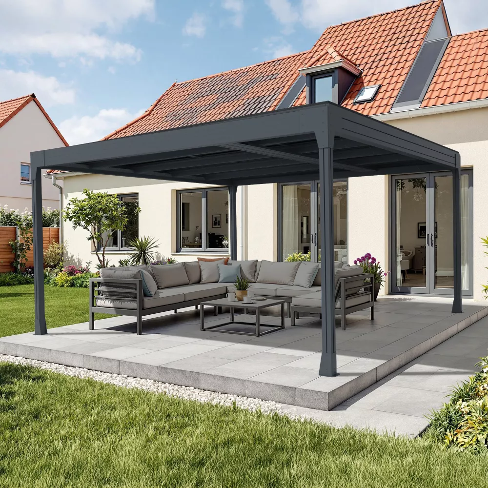 Pergola solaire photovoltaïque couvrant une terrasse